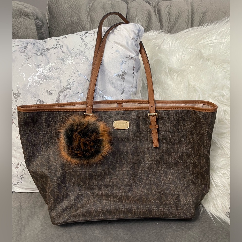 EUC Brown Michael Kors Tote Bag!